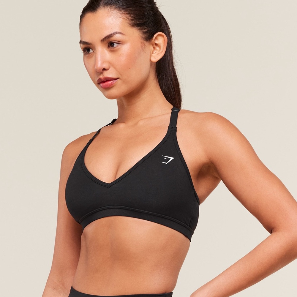 Gymshark Black Racerback Sports Bra - Picture 5 of 6